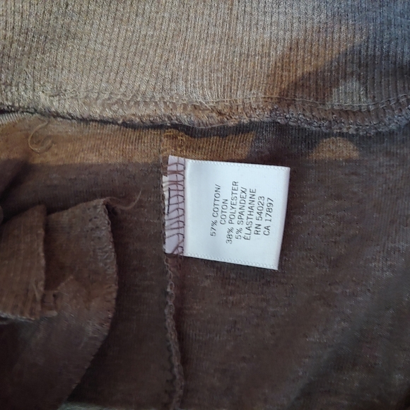 Banana Republic Sweatshirt - Picture 4 of 4